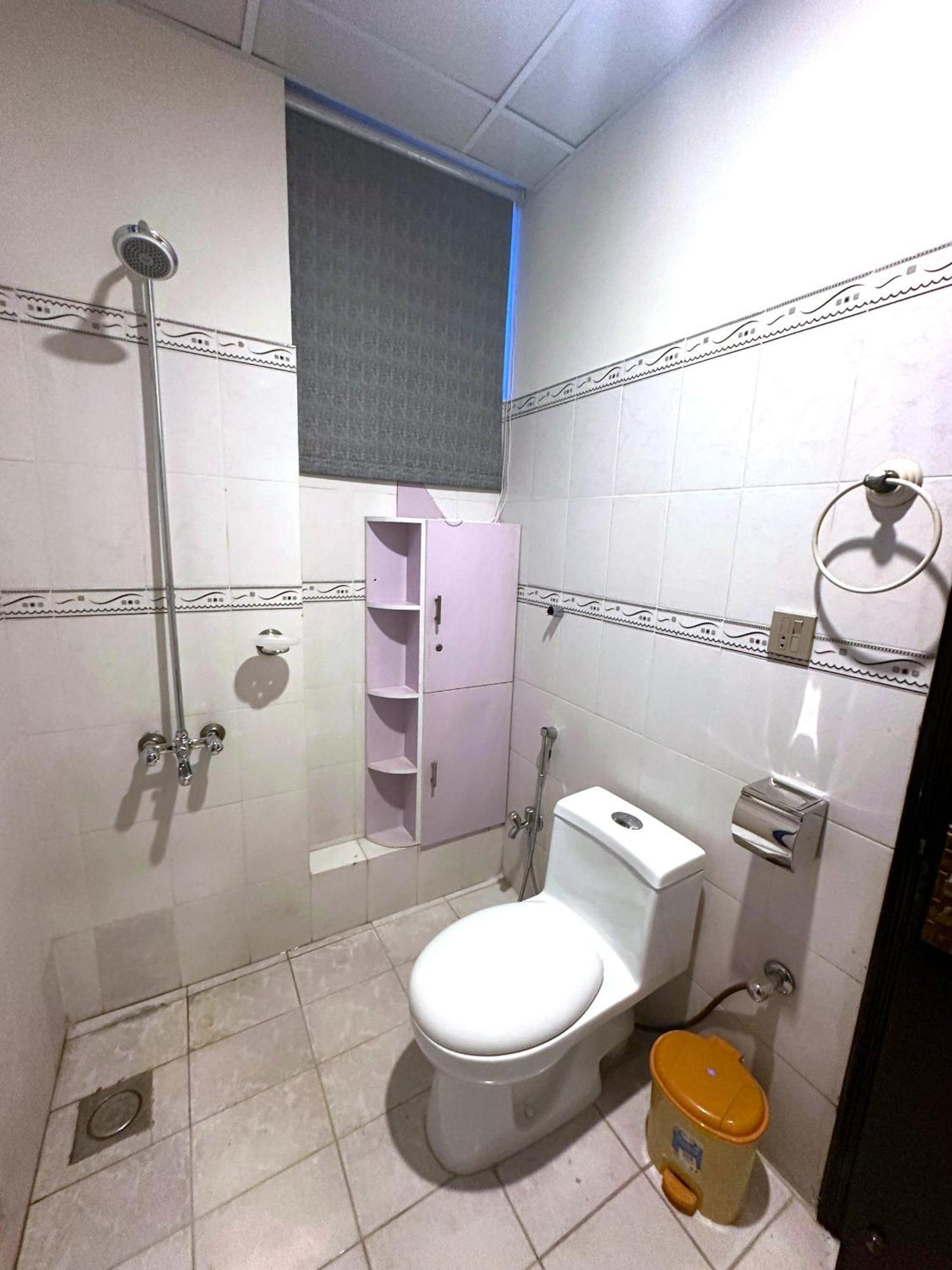 Luxury Apartment In Dha Phase 8, Near Allama Iqbal International Airport Lahore Eksteriør bilde